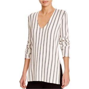 Theory haydren prosecco double stripe white black V neck sweater top Women’s M